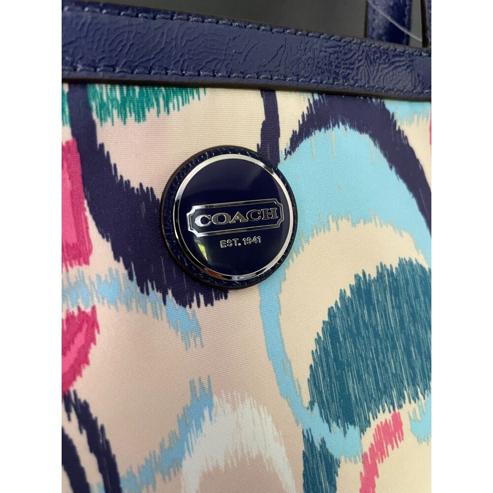 Coach Bag NWT Coach 2013 Vintage Ikat Scribble C Tote - Picture 2 of 9